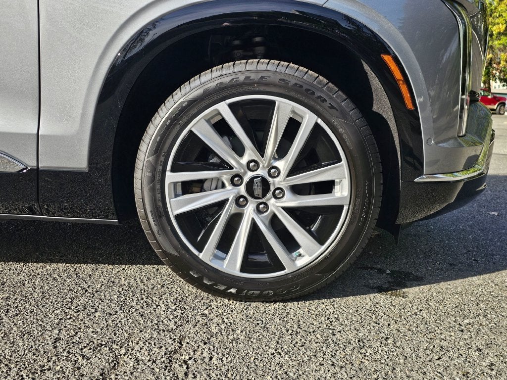 2027 Cadillac VISTIQ Luxury