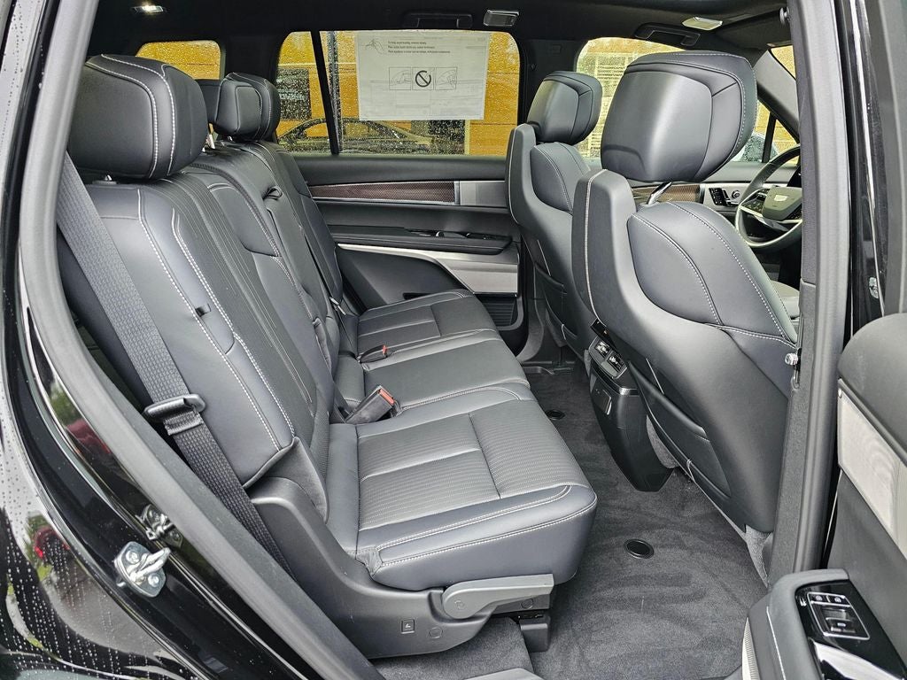 2027 Cadillac VISTIQ Luxury