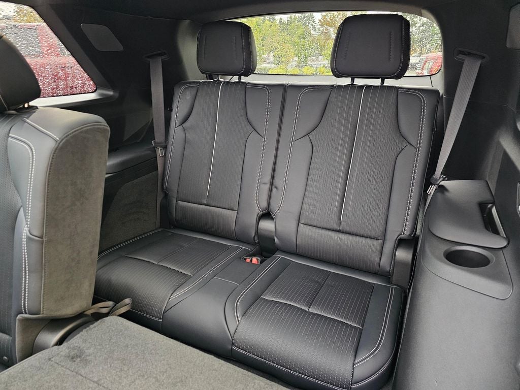 2027 Cadillac VISTIQ Luxury
