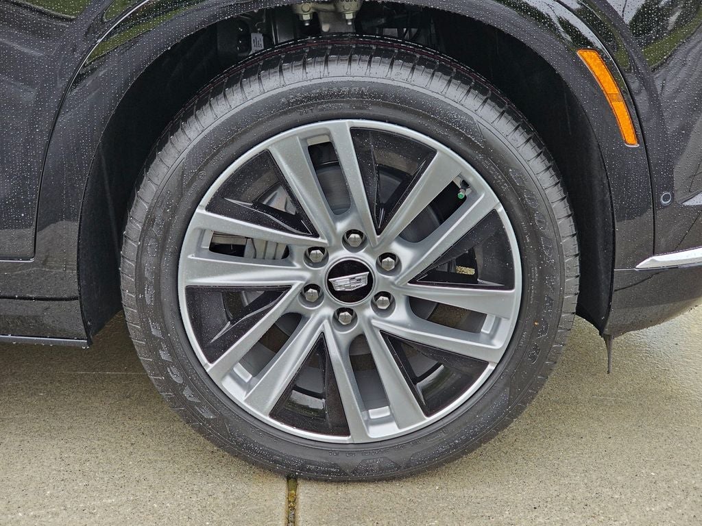 2027 Cadillac VISTIQ Luxury