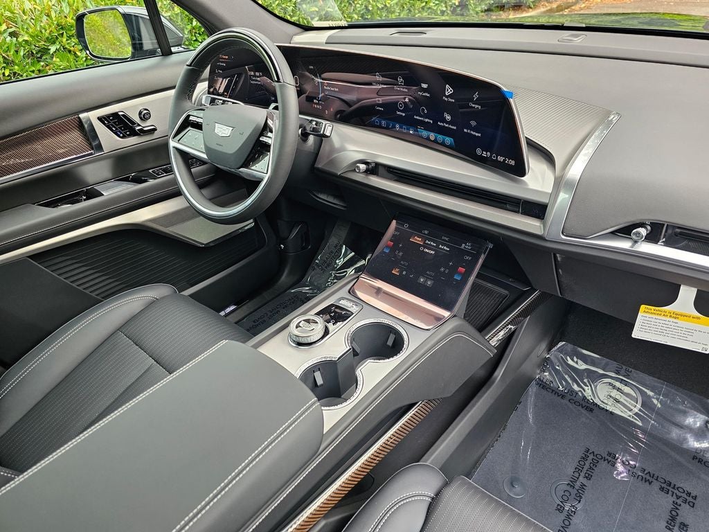 2027 Cadillac VISTIQ Luxury