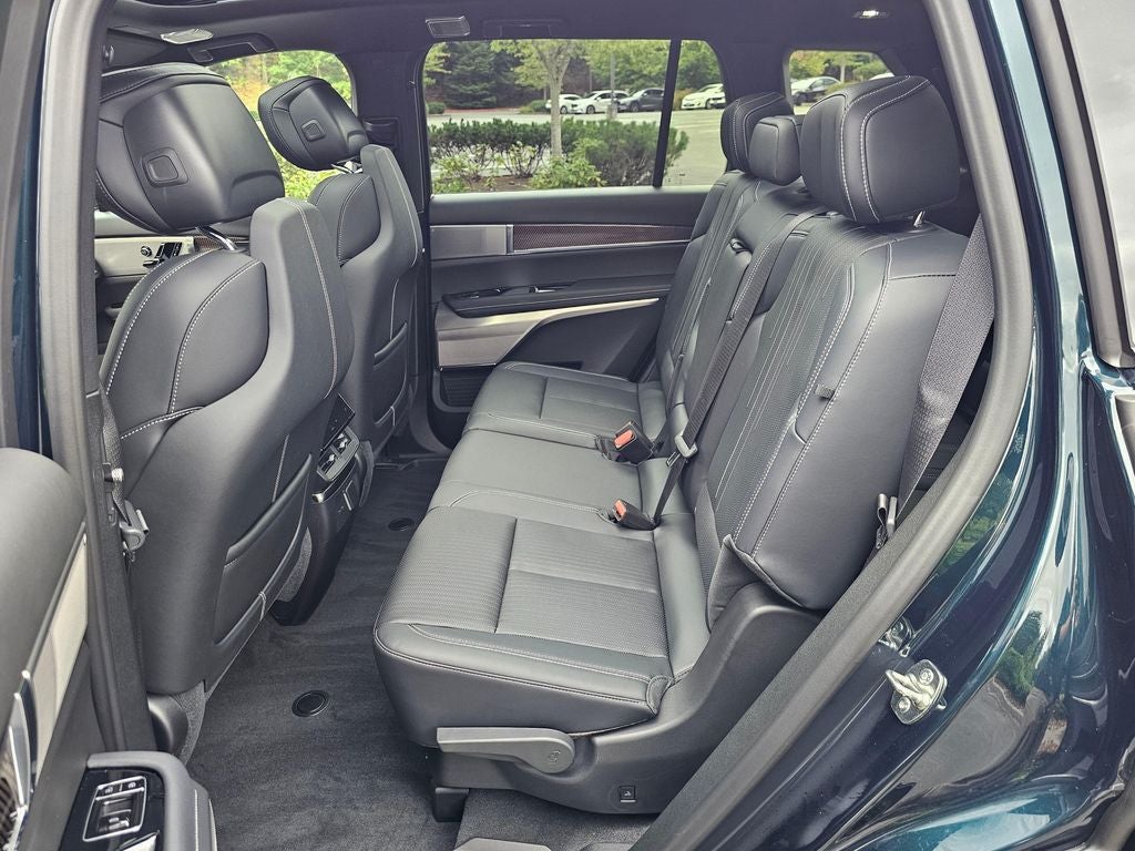 2027 Cadillac VISTIQ Luxury