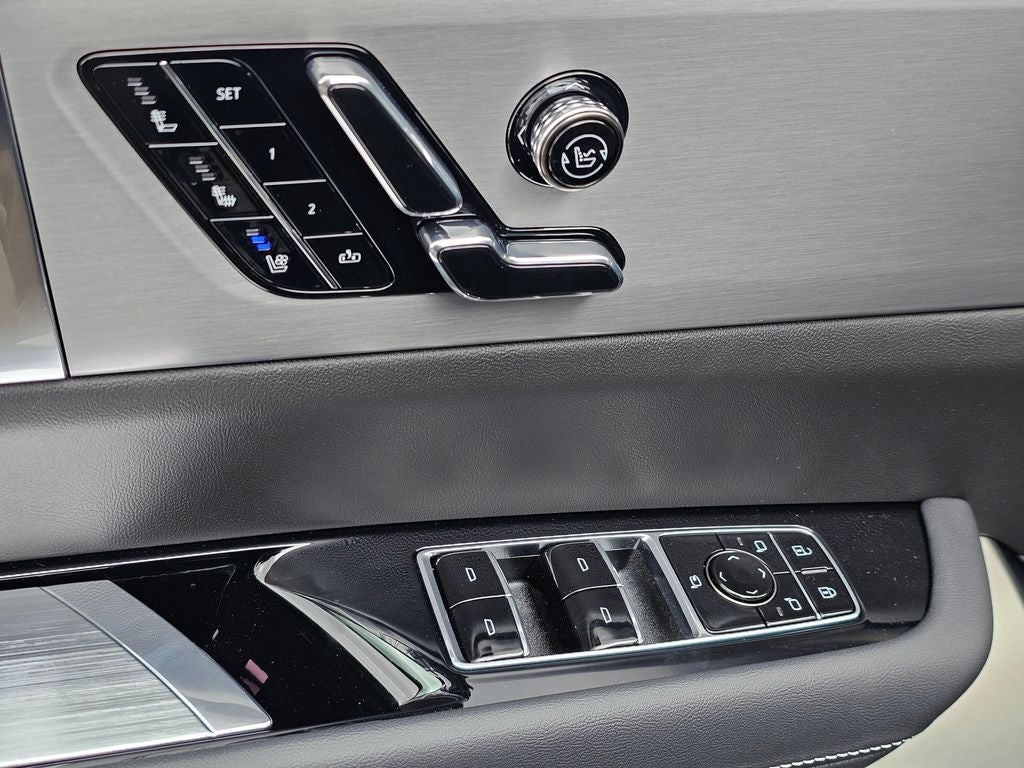 2027 Cadillac VISTIQ Luxury