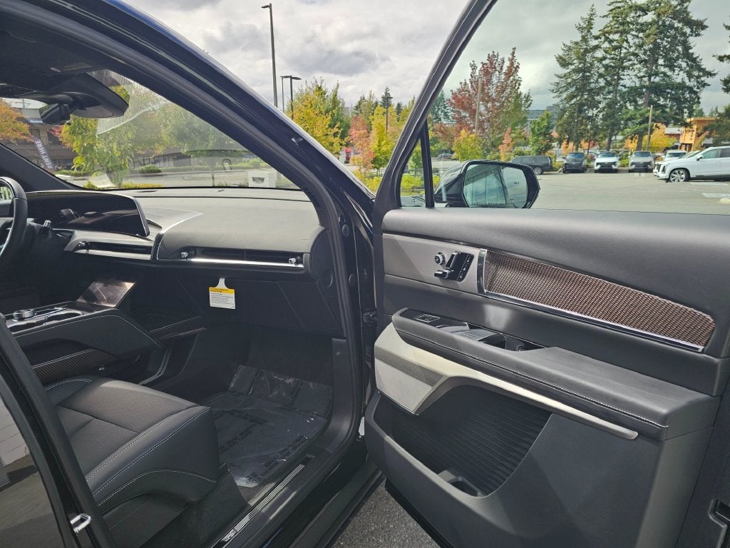 2027 Cadillac VISTIQ Sport