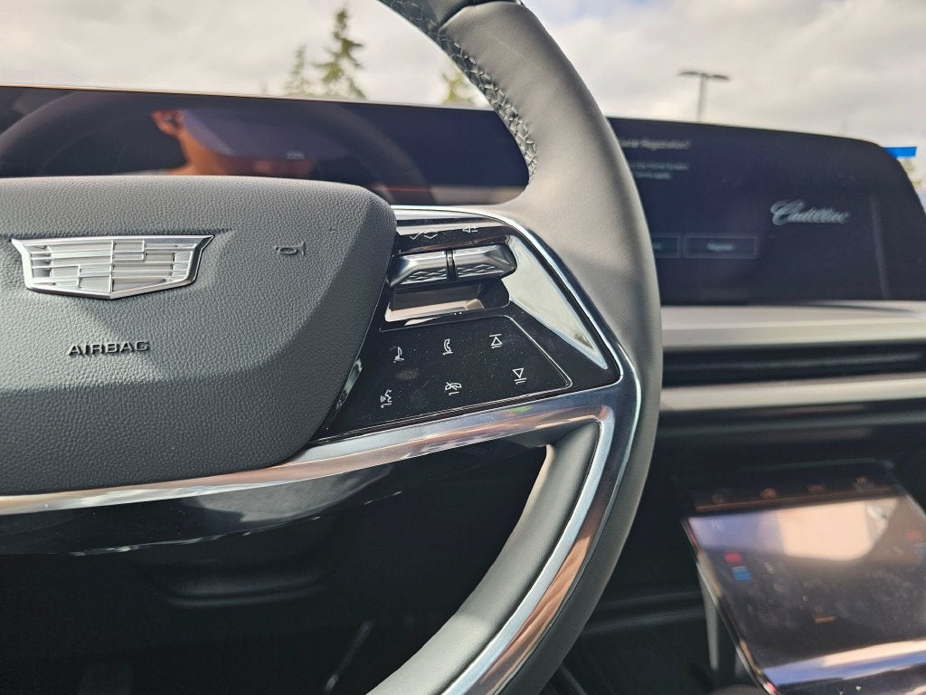 2027 Cadillac VISTIQ Sport