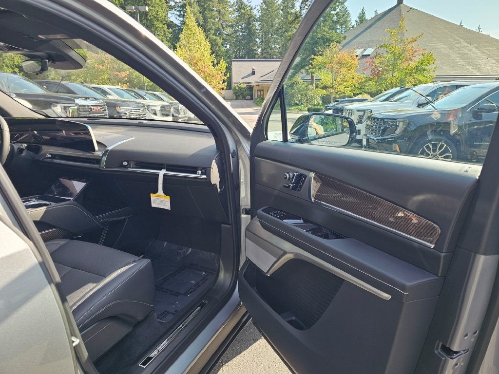 2027 Cadillac VISTIQ Sport