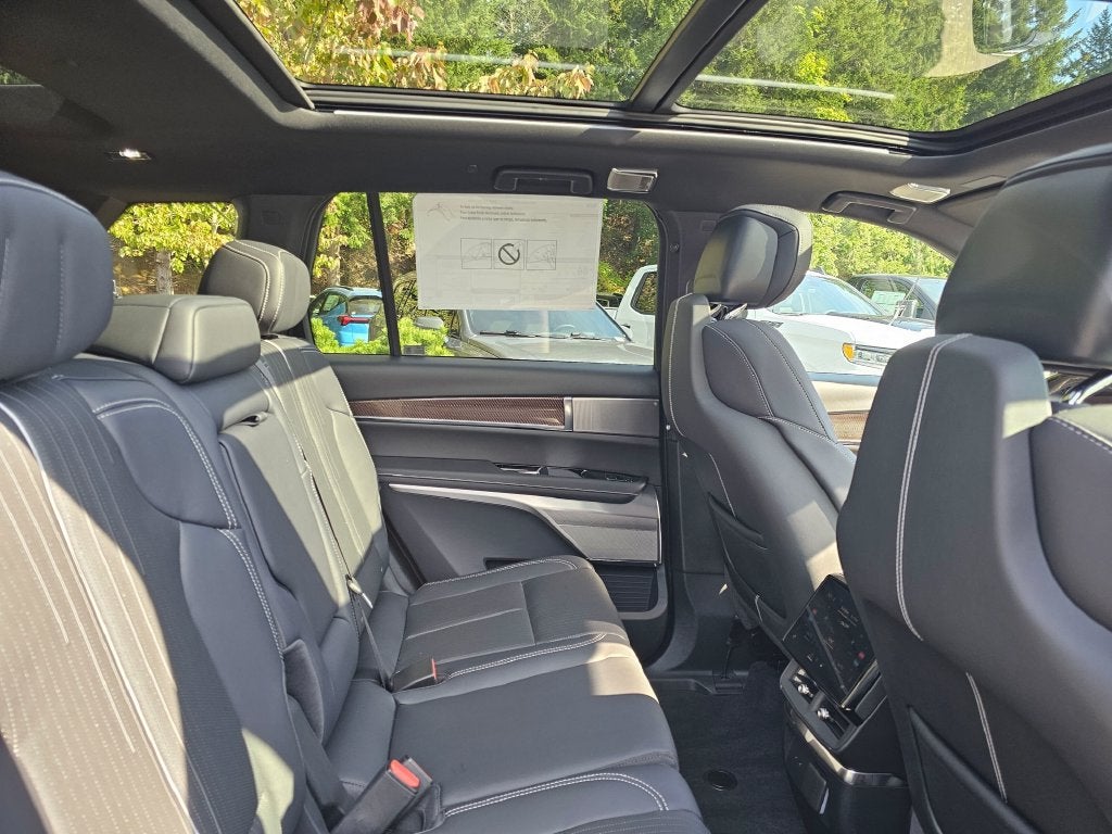 2027 Cadillac VISTIQ Sport