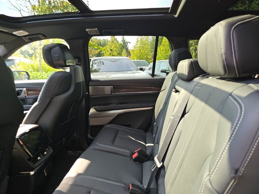 2027 Cadillac VISTIQ Sport