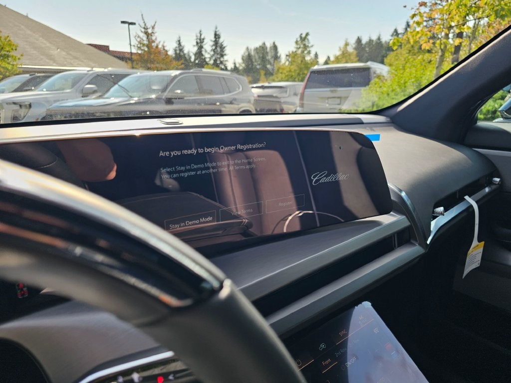 2027 Cadillac VISTIQ Sport