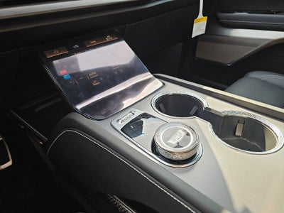 2027 Cadillac VISTIQ Sport