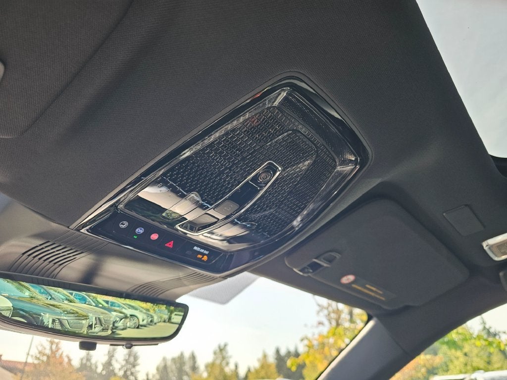 2027 Cadillac VISTIQ Sport