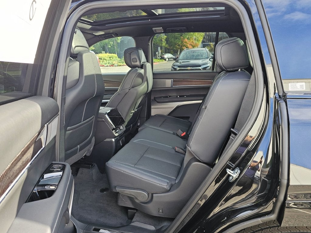 2027 Cadillac VISTIQ Sport