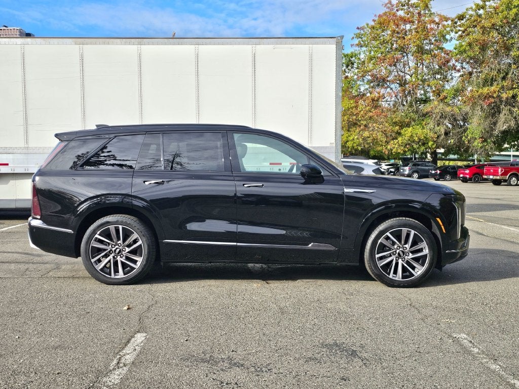 2027 Cadillac VISTIQ Sport