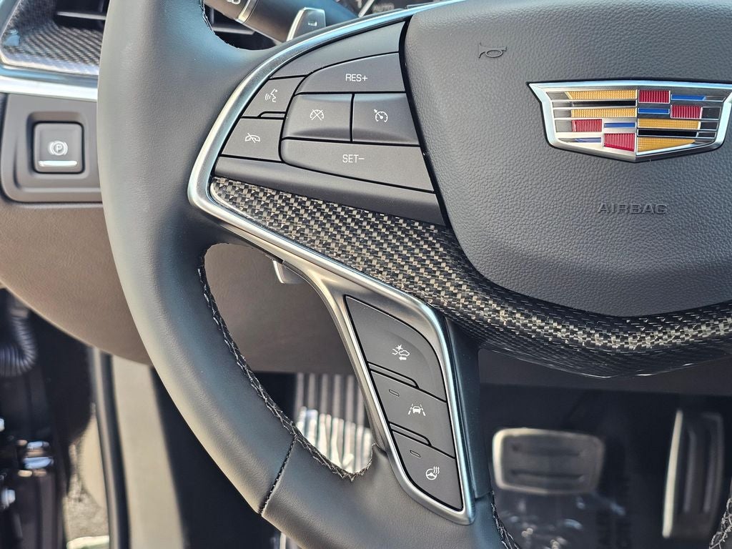 2026 Cadillac XT5 Sport