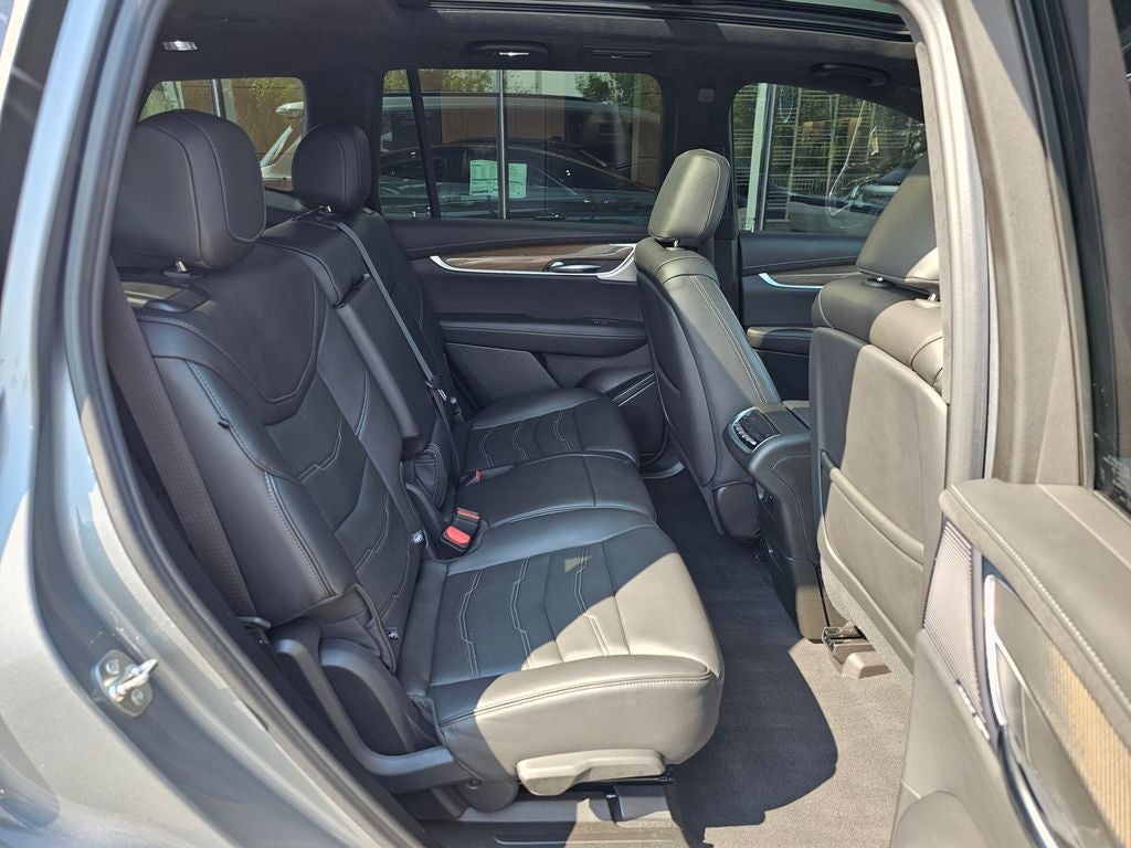 2025 Cadillac XT6 Sport Platinum Package