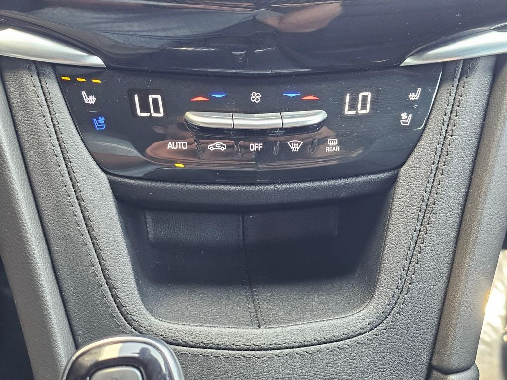 2025 Cadillac XT6 Sport Platinum Package