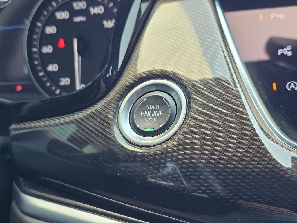 2025 Cadillac XT6 Sport Platinum Package