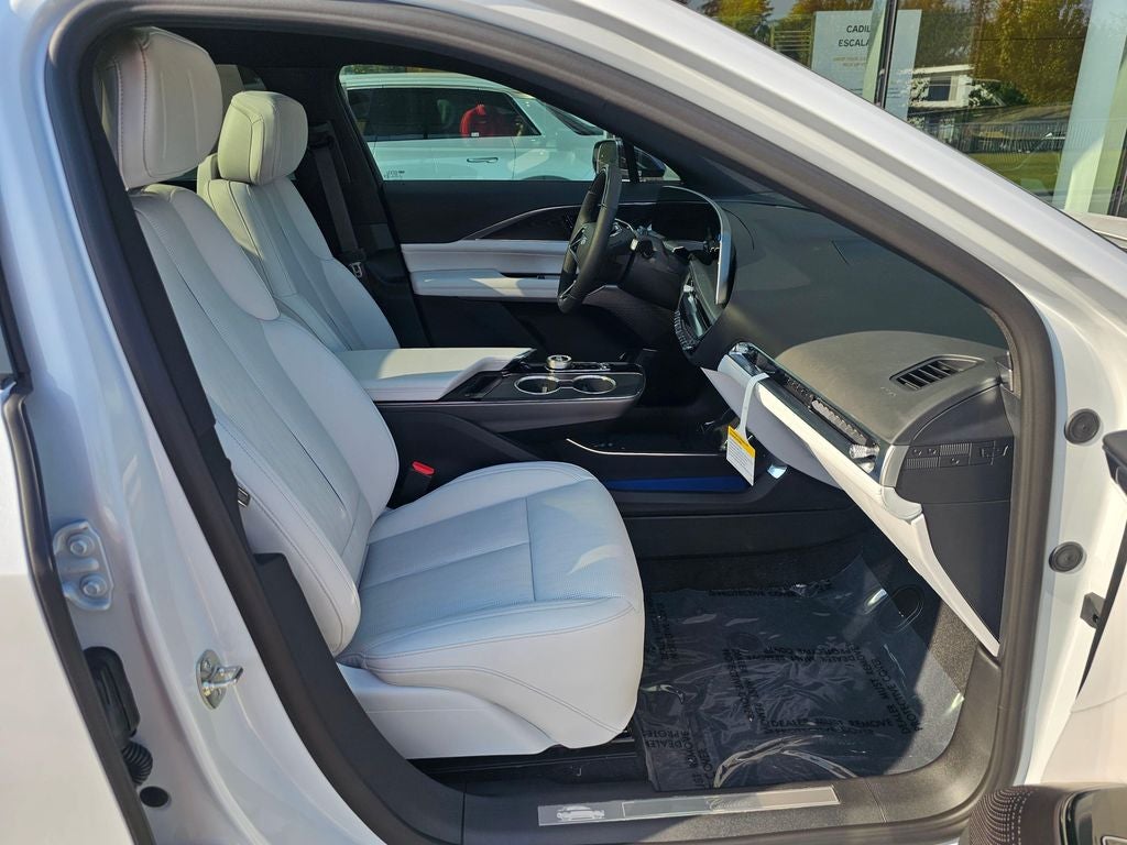 2026 Cadillac LYRIQ Luxury