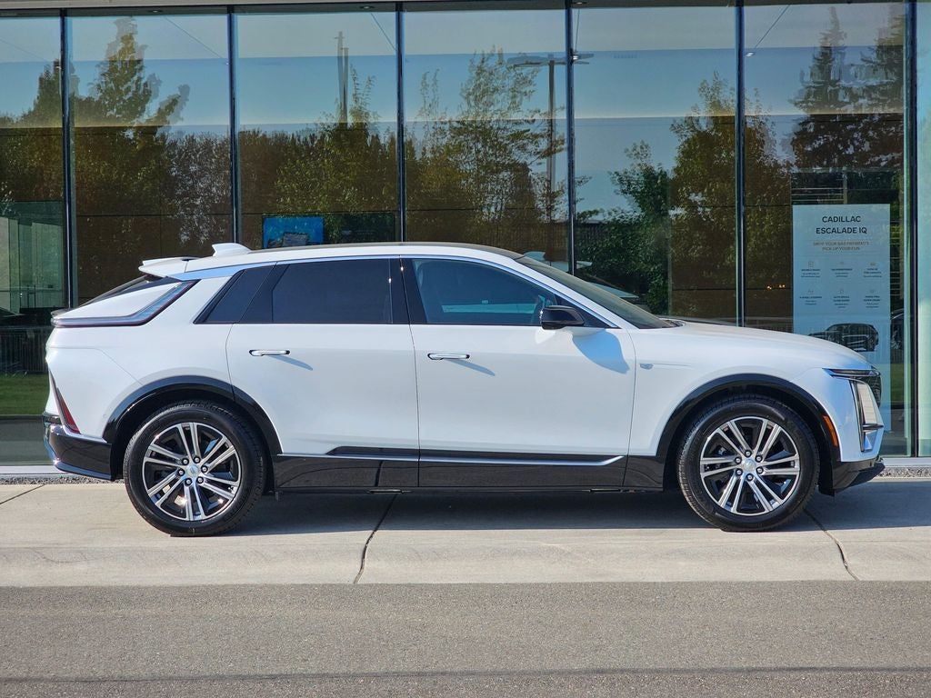 2026 Cadillac LYRIQ Luxury