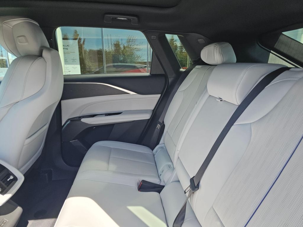 2024 Cadillac LYRIQ Luxury