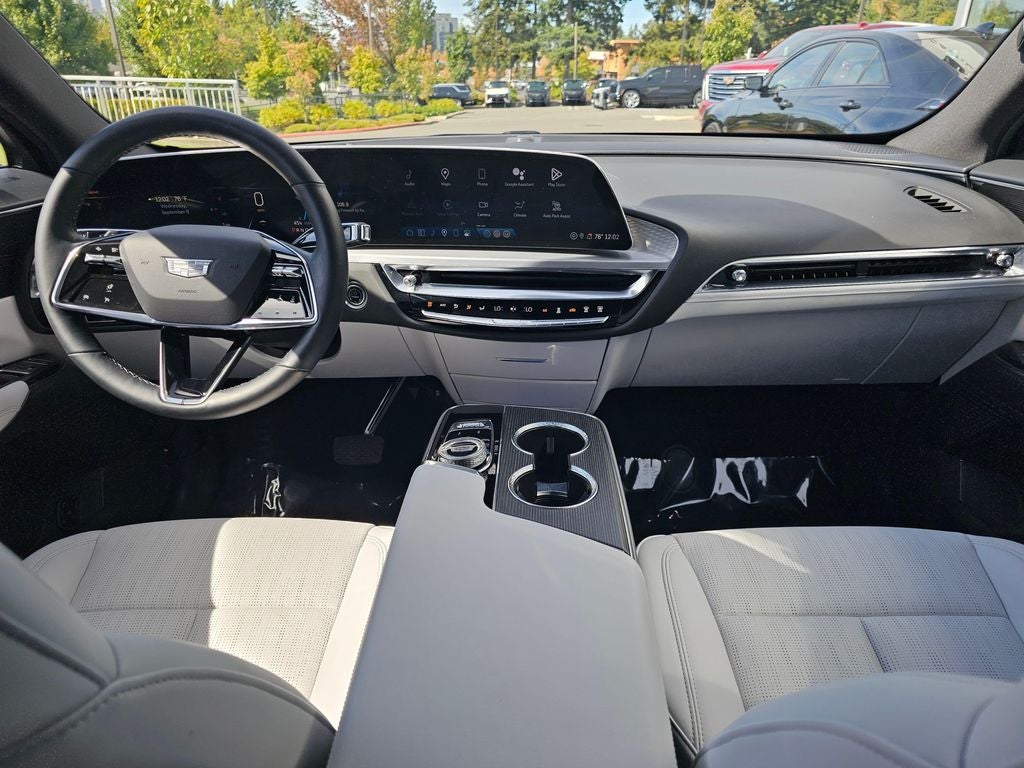 2024 Cadillac LYRIQ Luxury