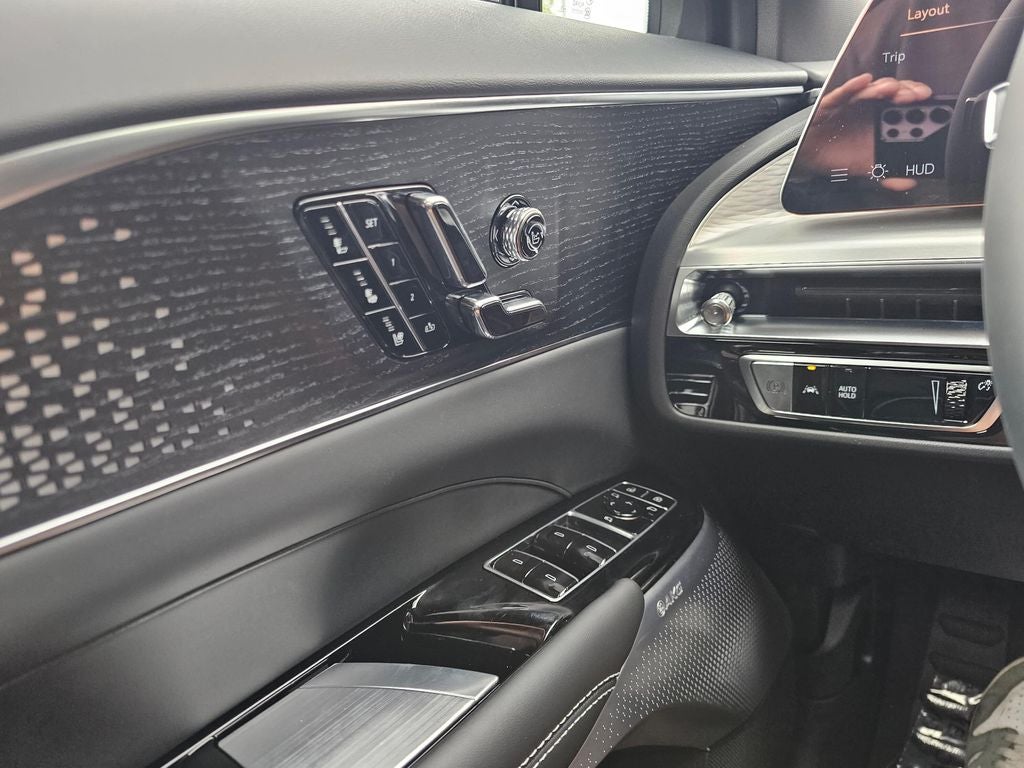 2027 Cadillac LYRIQ Signature Luxury