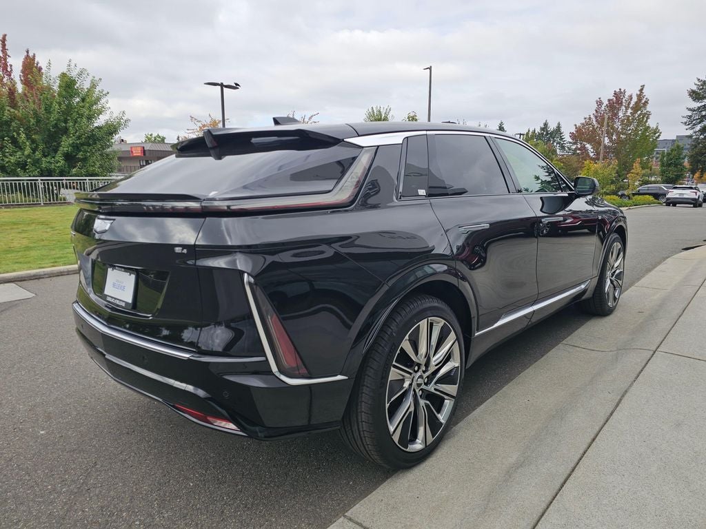 2027 Cadillac LYRIQ Signature Luxury