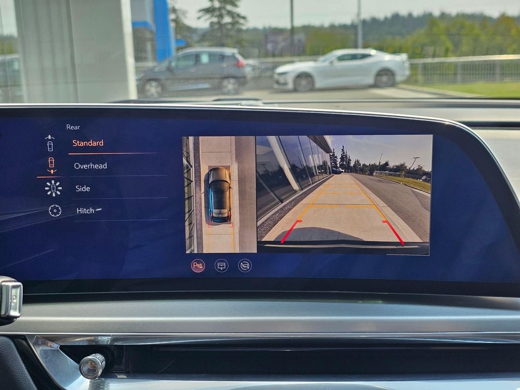2024 Cadillac LYRIQ Sport