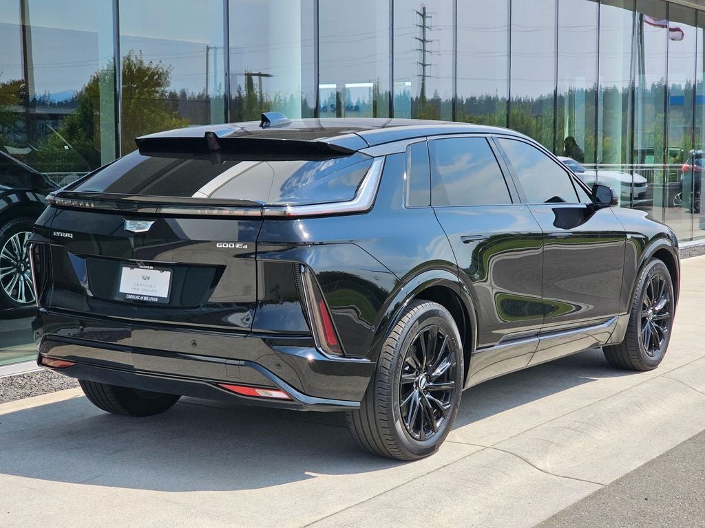 2024 Cadillac LYRIQ Sport