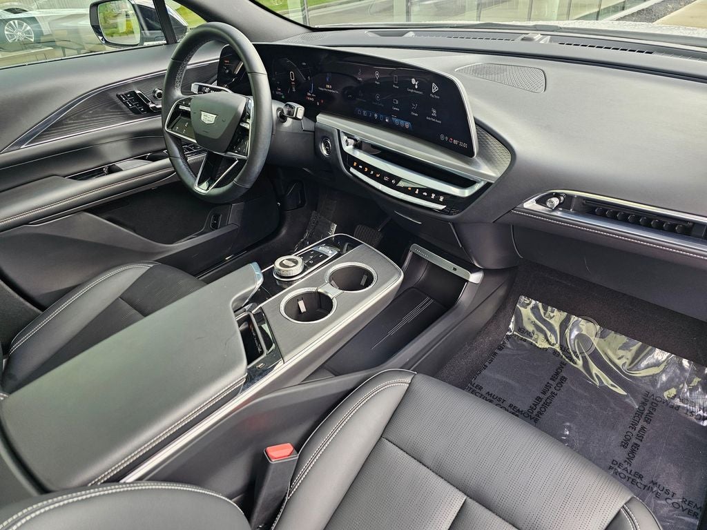 2024 Cadillac LYRIQ Sport