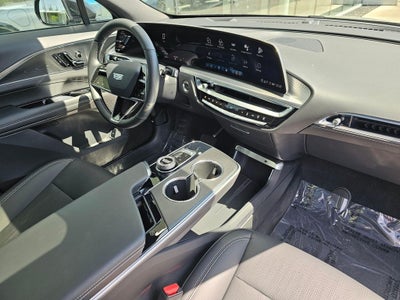 2025 Cadillac LYRIQ Sport