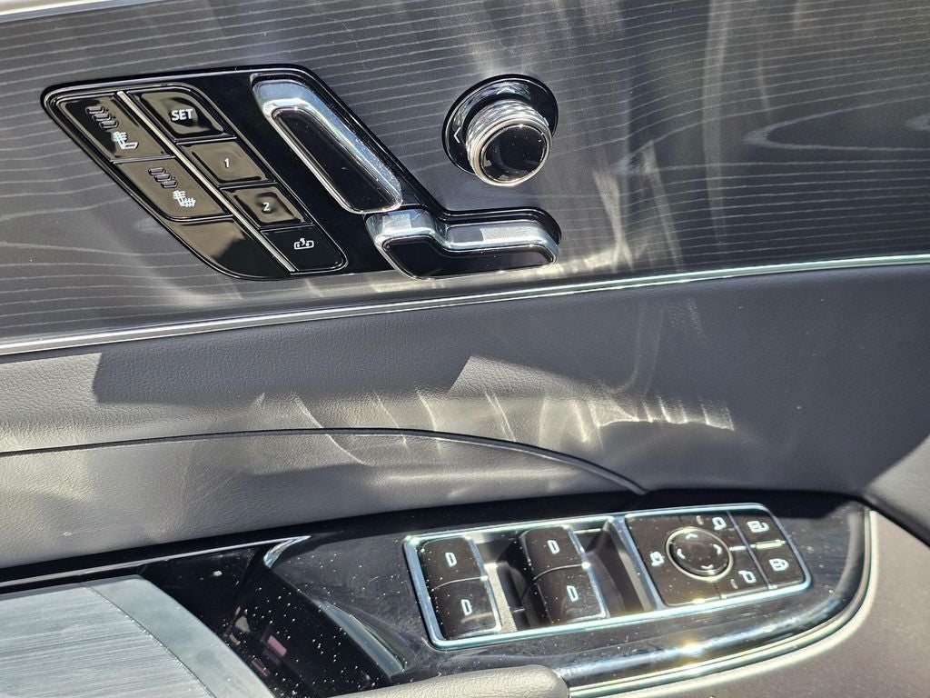 2025 Cadillac LYRIQ Sport
