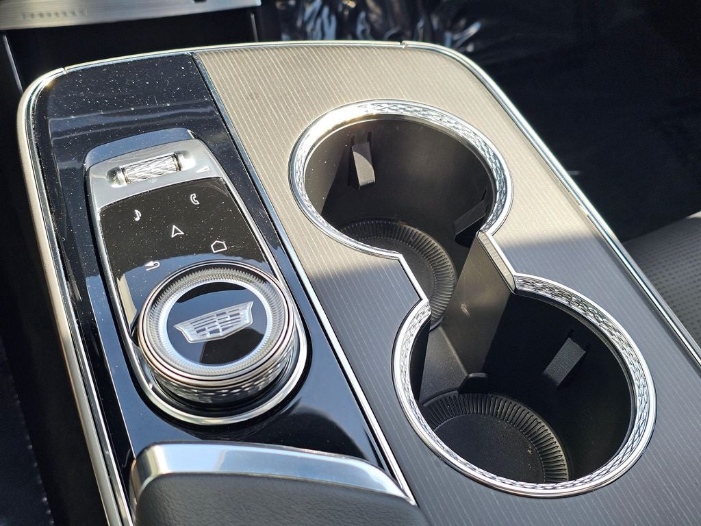 2025 Cadillac LYRIQ Sport