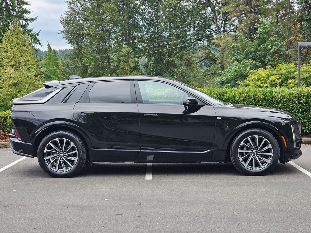 2026 Cadillac LYRIQ Sport