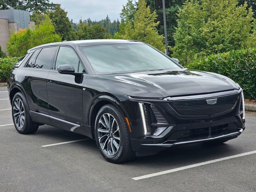 2026 Cadillac LYRIQ Sport