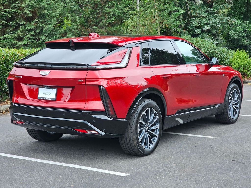 2027 Cadillac LYRIQ Sport