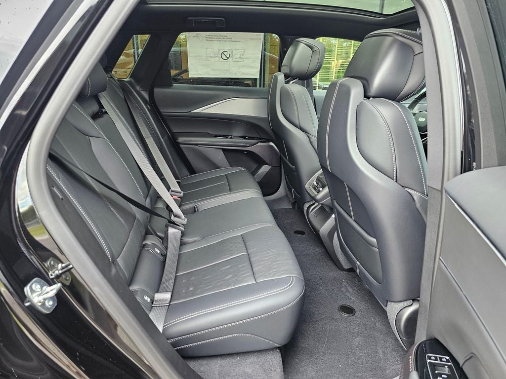 2027 Cadillac LYRIQ Sport