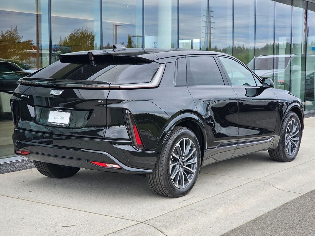 2027 Cadillac LYRIQ Sport