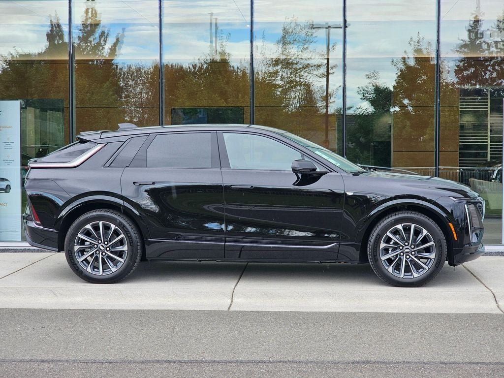 2027 Cadillac LYRIQ Sport