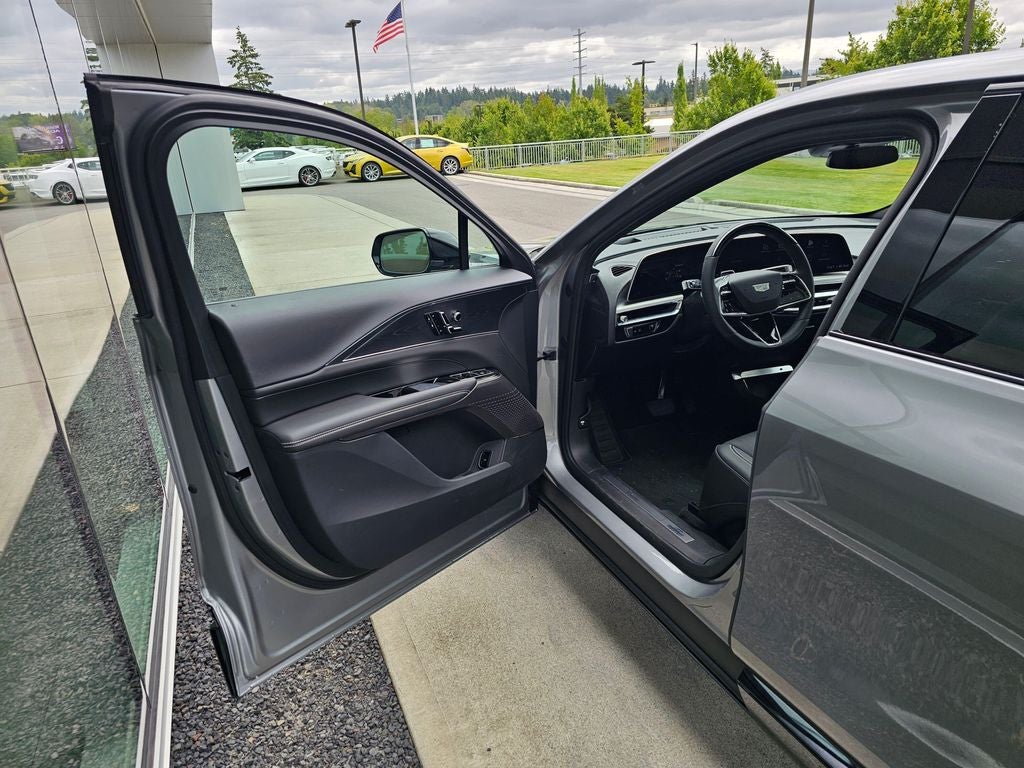 2026 Cadillac LYRIQ Sport