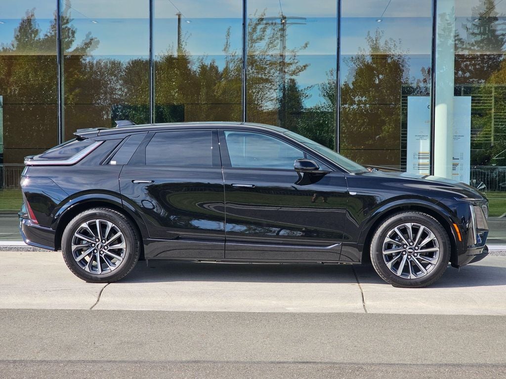 2026 Cadillac LYRIQ Sport