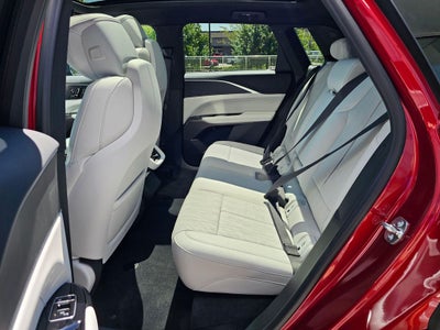 2026 Cadillac LYRIQ Sport