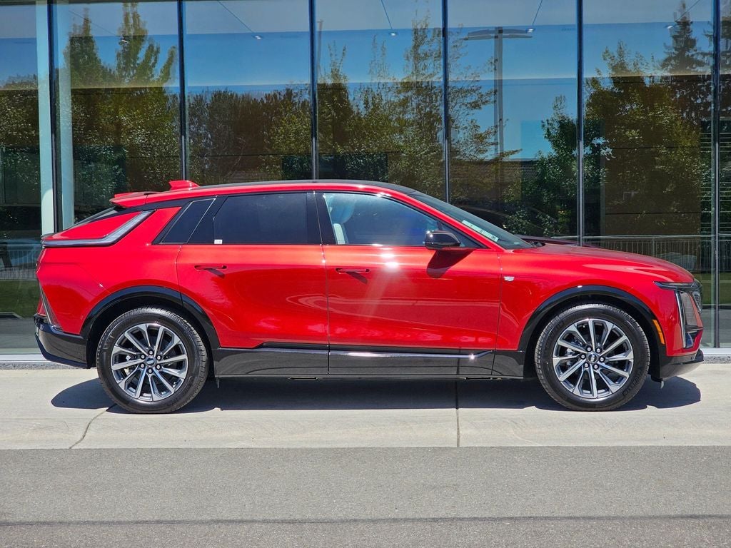 2026 Cadillac LYRIQ Sport