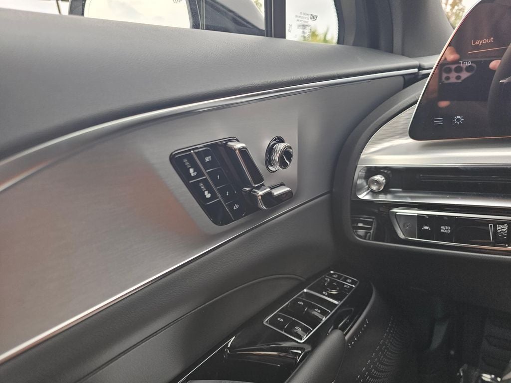 2027 Cadillac LYRIQ Sport