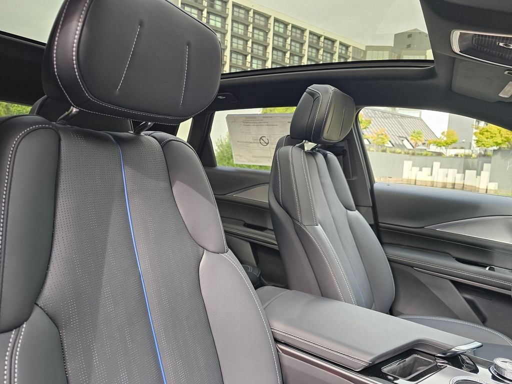 2027 Cadillac LYRIQ Sport