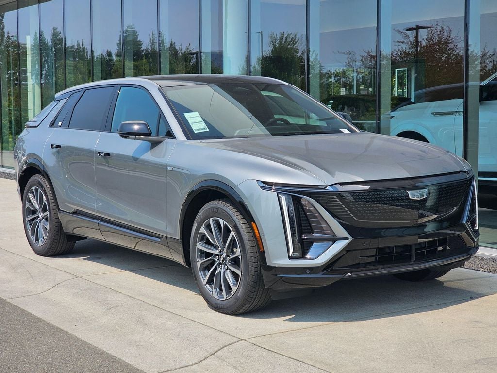 2026 Cadillac LYRIQ Sport
