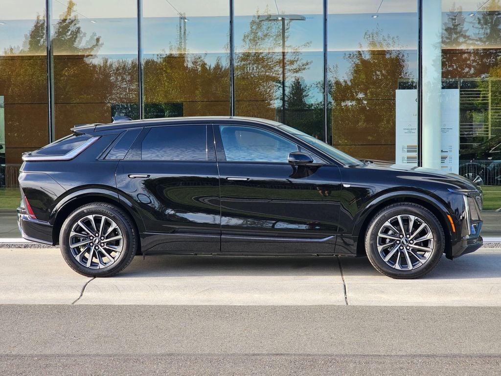 2026 Cadillac LYRIQ Sport