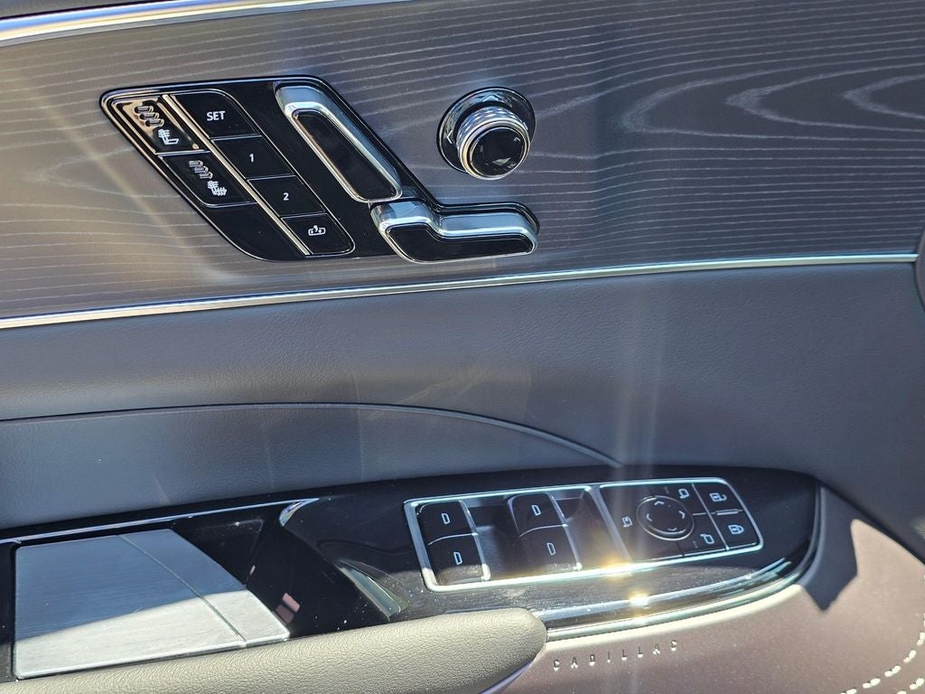 2026 Cadillac LYRIQ Sport
