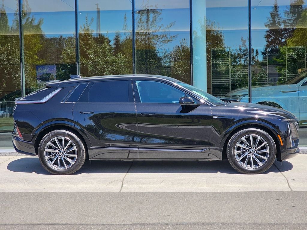 2026 Cadillac LYRIQ Sport