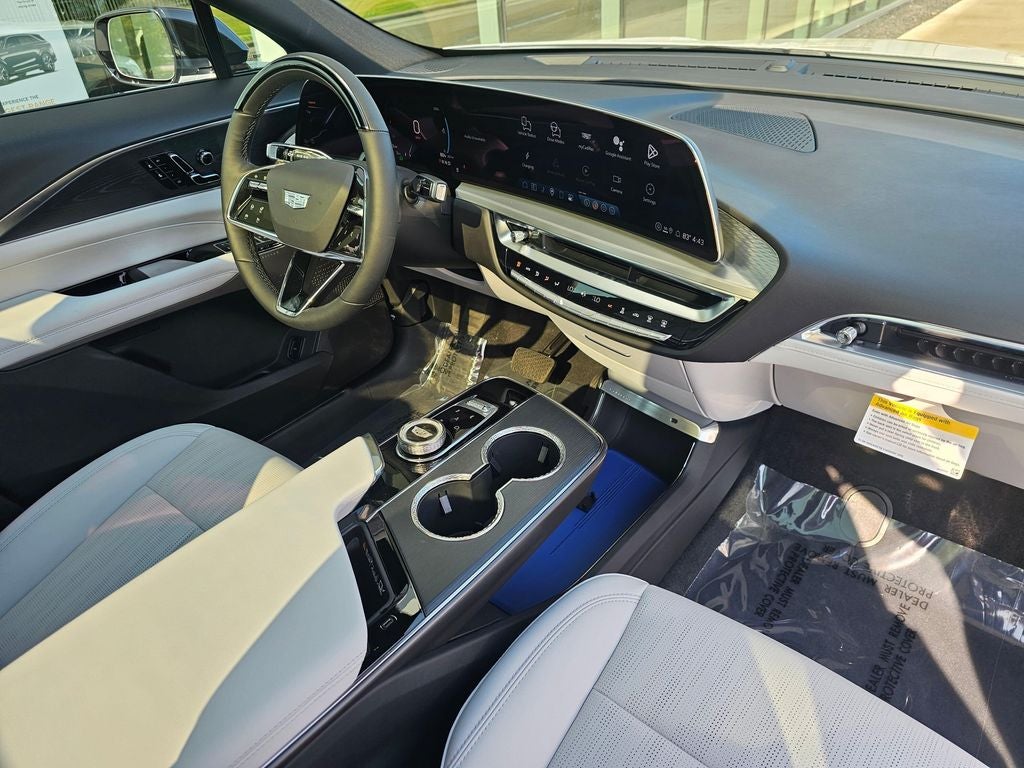 2026 Cadillac LYRIQ Sport